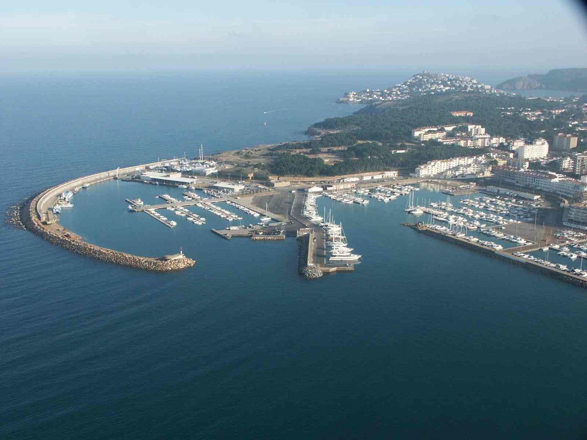 Puig Sureda - Apartamentos L' Escala Εξωτερικό φωτογραφία